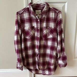 Forever 21 white and purple fleece button shirt. Size small.